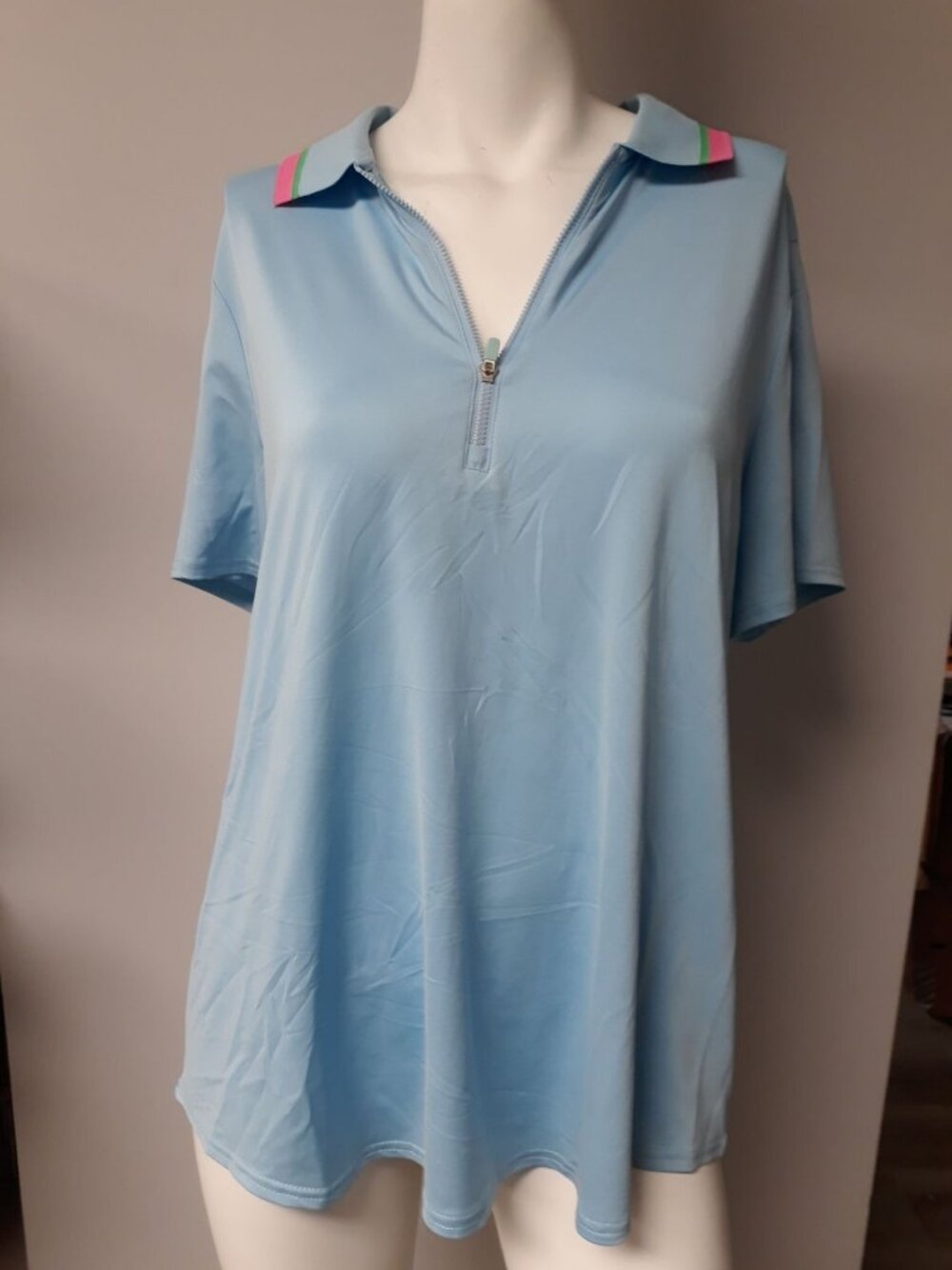 Jofit Women's Golf Shirt Blue Size XL NEW WITHOUT TAGS!